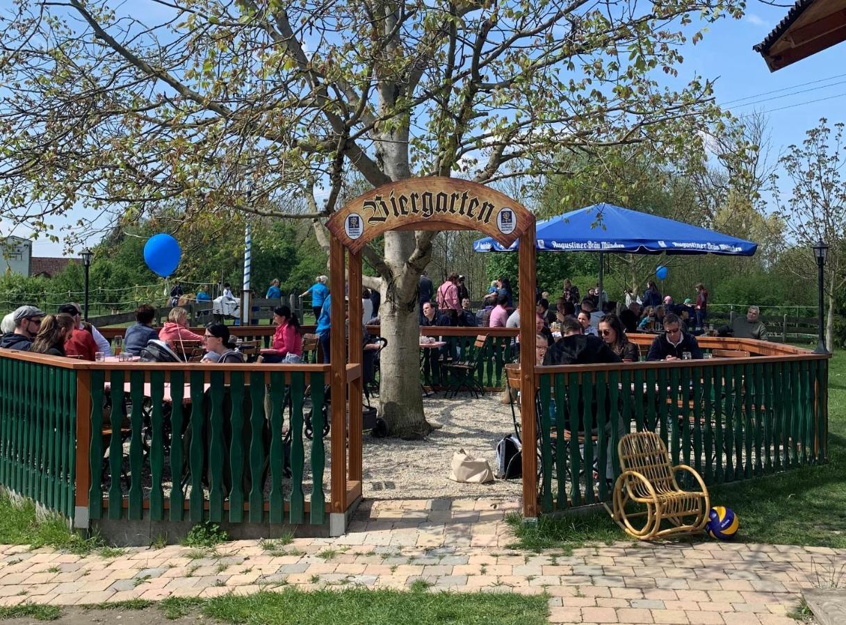 Ferienhaus Spielburg Altotting Bagian luar foto