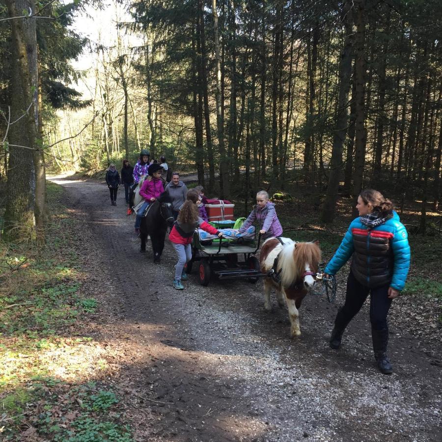 Ferienhaus Spielburg Altotting Bagian luar foto