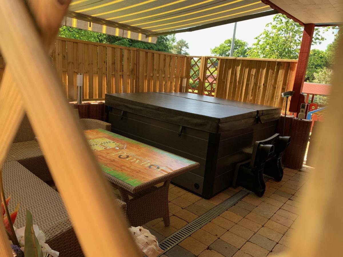 Ferienhaus Spielburg Altotting Bagian luar foto