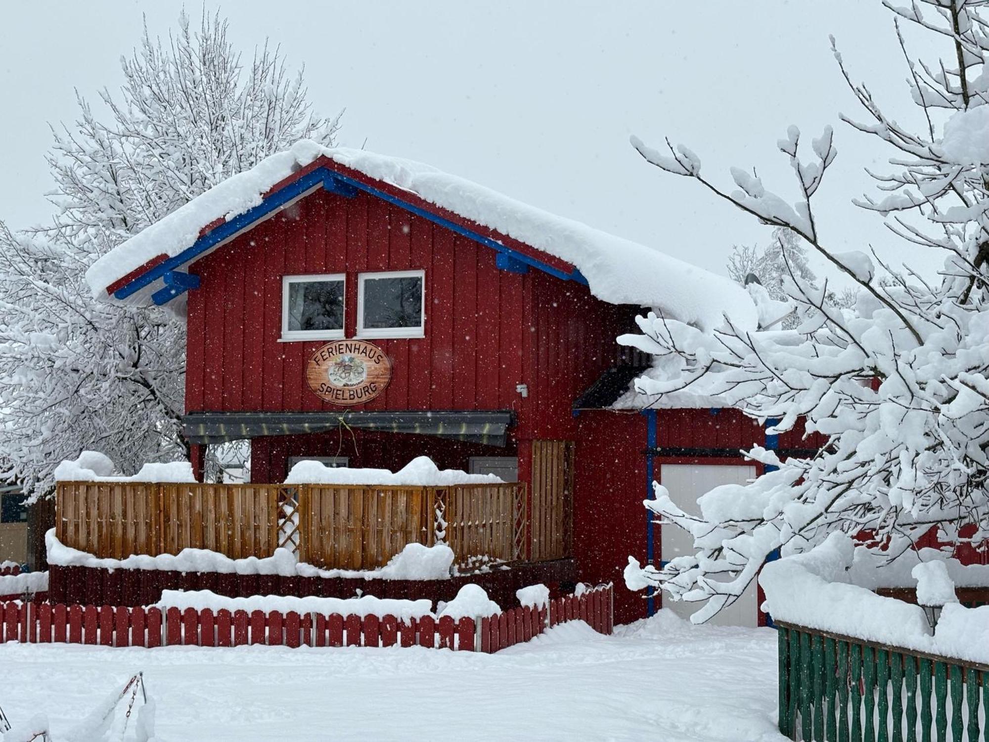 Ferienhaus Spielburg Altotting Bagian luar foto