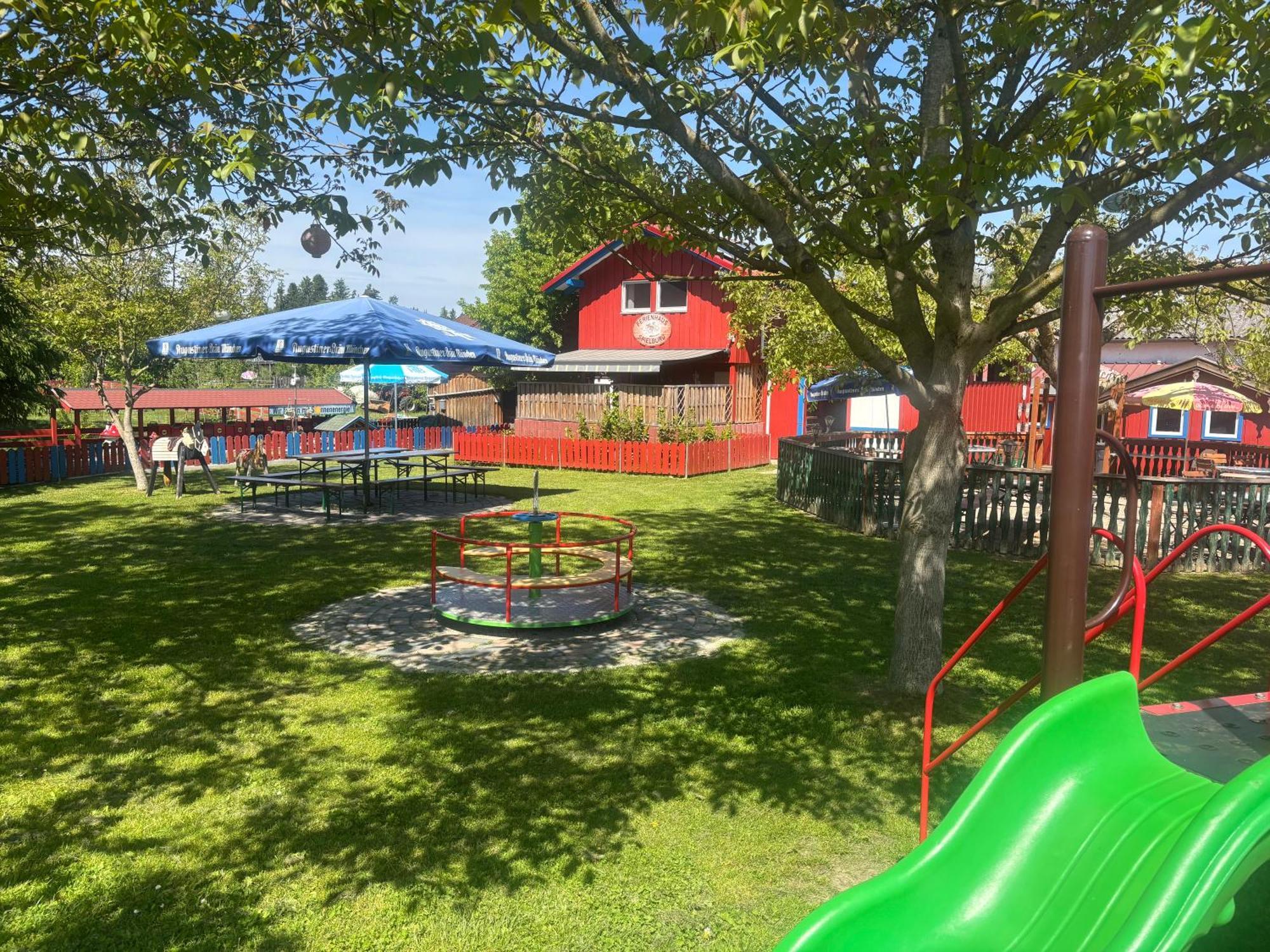 Ferienhaus Spielburg Altotting Bagian luar foto